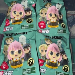 SpyxFamily Squish Hero Blind Bag Plush (Set of 4)